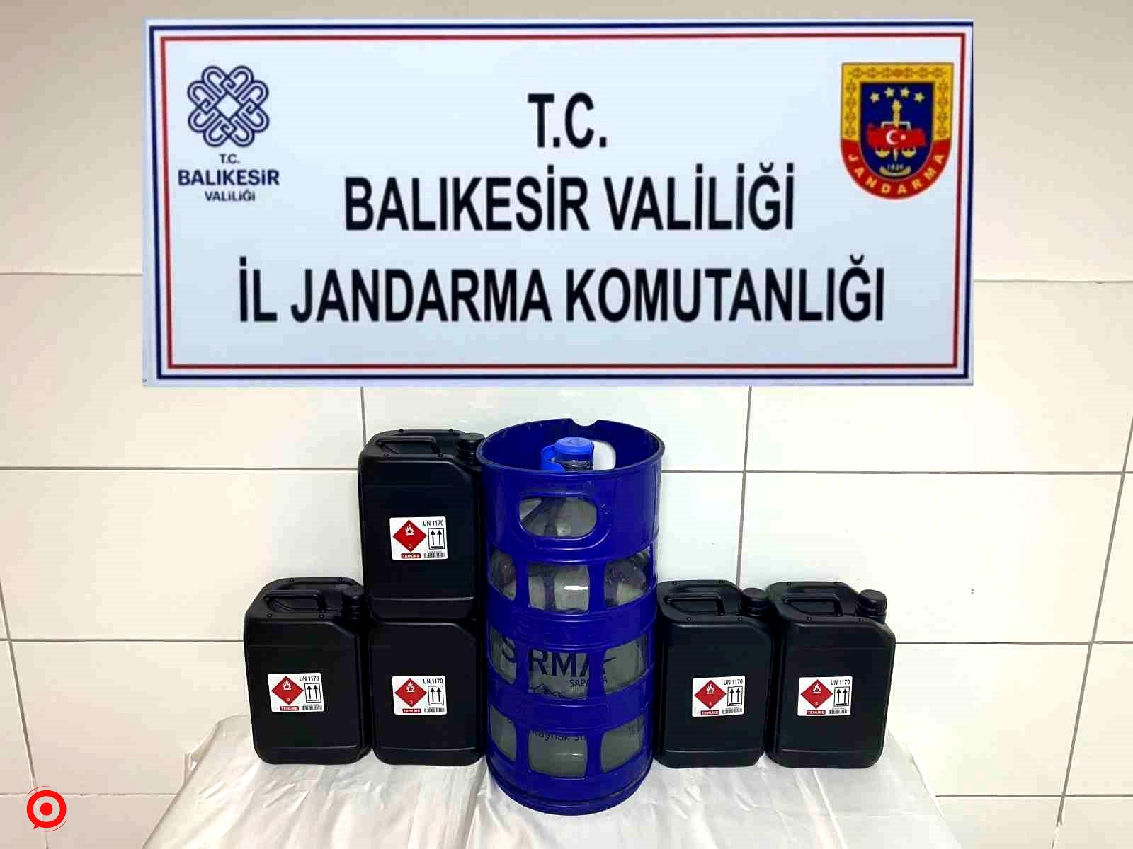 Balıkesir’de yılbaşı öncesi kaçak ve sahte alkol operasyonu