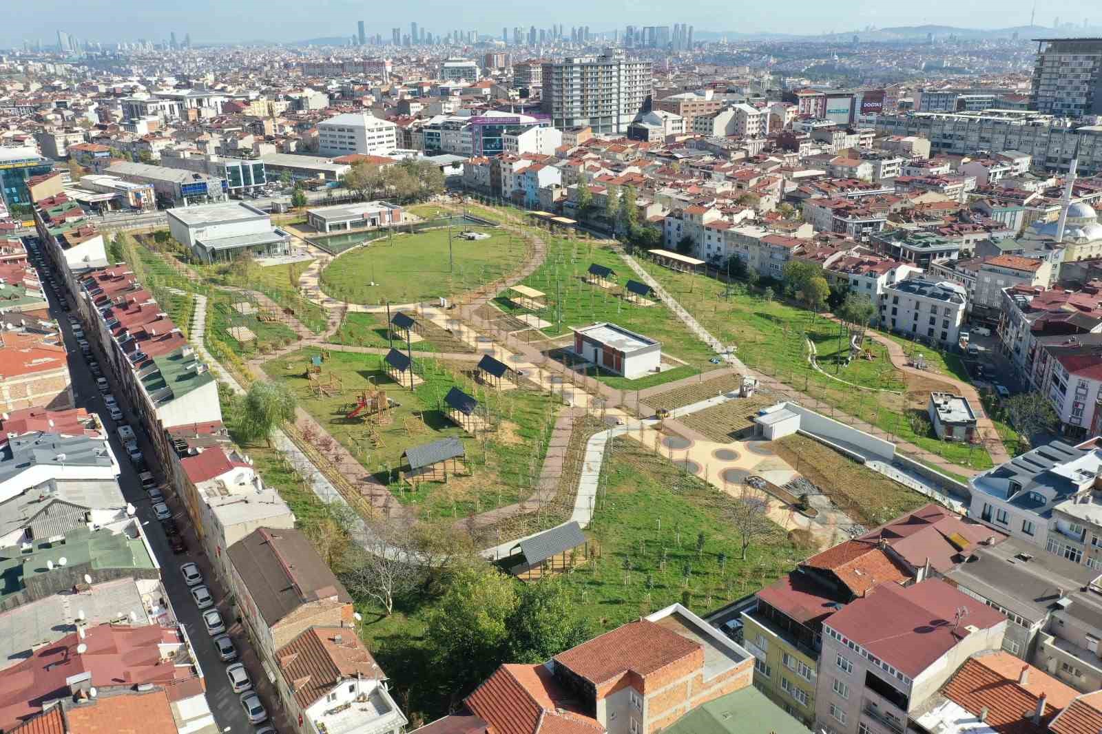 Başkan Atila Aydıner, dev konut ve AVM projesini millet bahçesine dönüştürdü