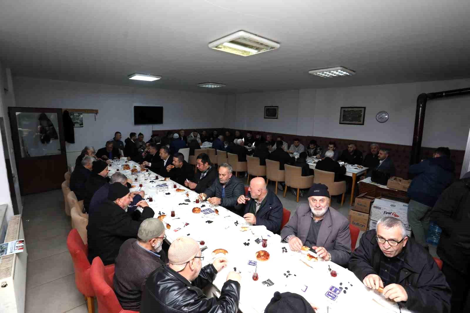 Bereket Sofrası Buluşmaları, Emir Sultan Camii’nden başladı