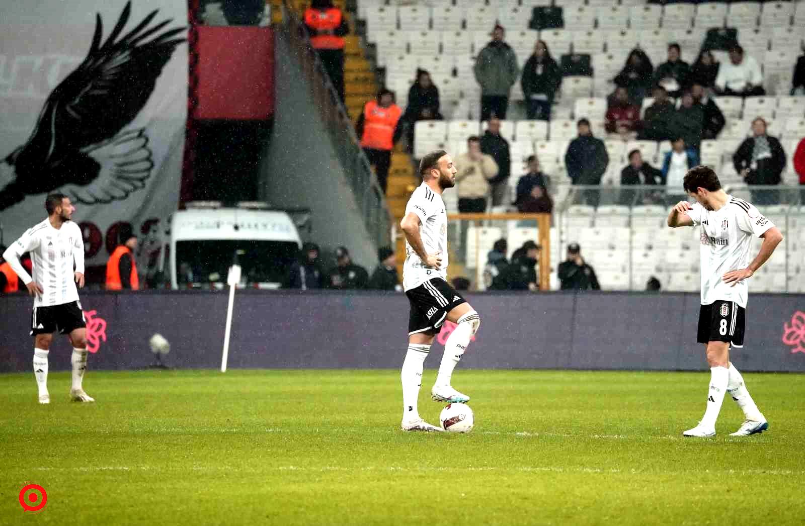 Beşiktaş ligin ilk yarısında istikrarı sağlayamadı