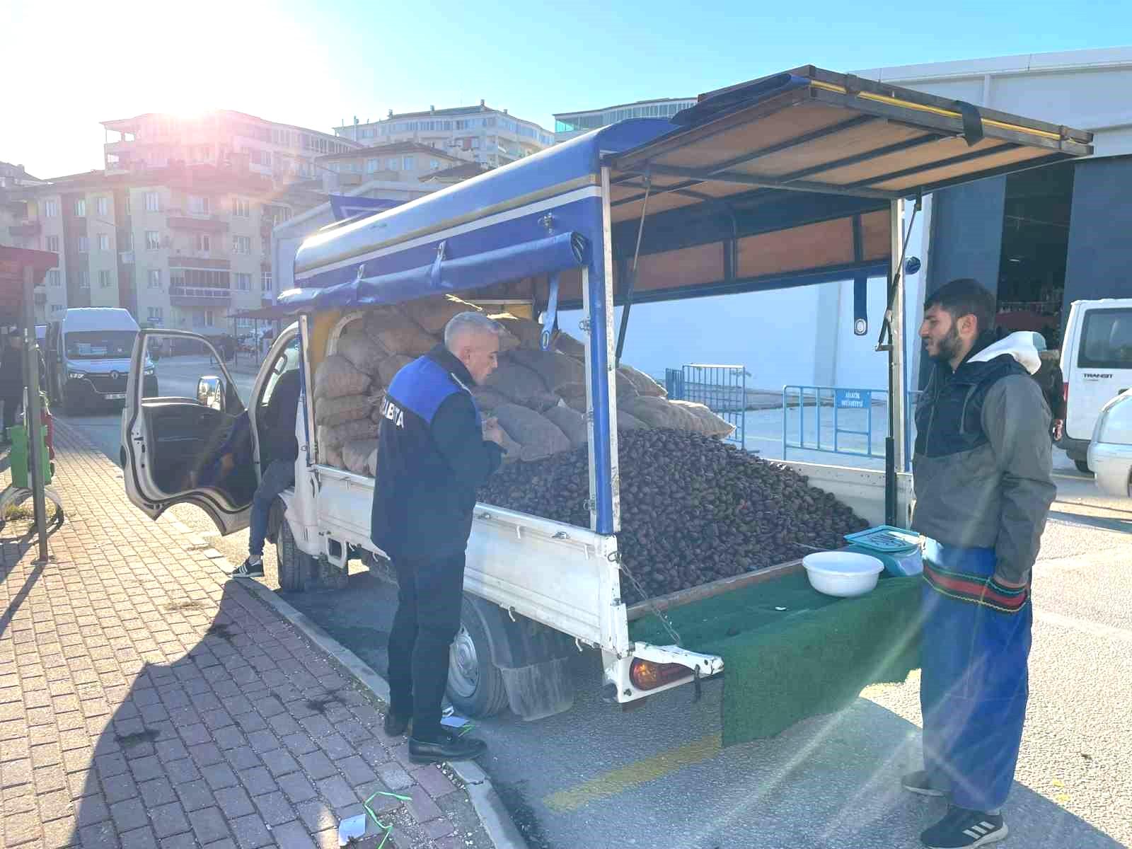 Bilecik’te sağlığı tehdit eden 1 ton ’Çin kestanesi’ ele geçirildi