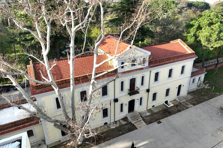 Bursa’da 132 yıllık tarihi okul, ilk günkü ihtişamına kavuştu