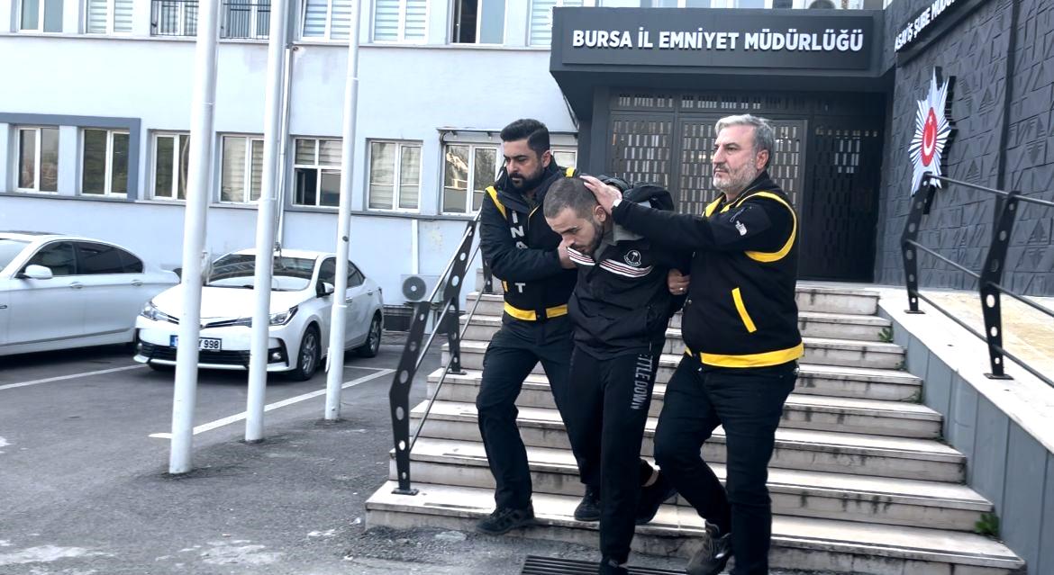 Bursa’da babasını öldüren zanlı, “Babamı öldürmek istemedim”