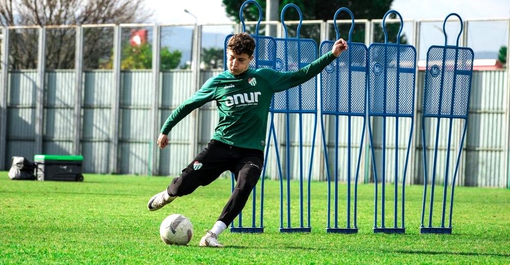 Bursaspor’da Vanspor maçı hazırlıkları sürüyor