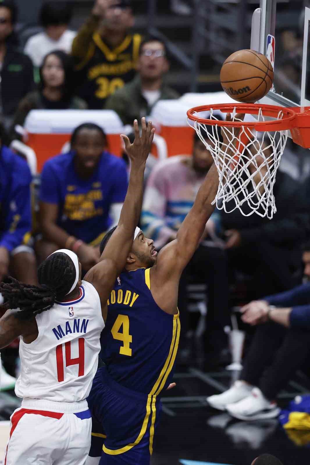 Clippers, Warriors’ı mağlup ederek galibiyet serisini 6 maça çıkardı