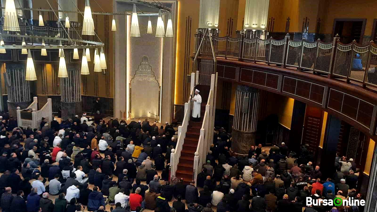 Diyanet İşleri Başkanı Ali Erbaş, Taksim Camii’nde hutbe verdi