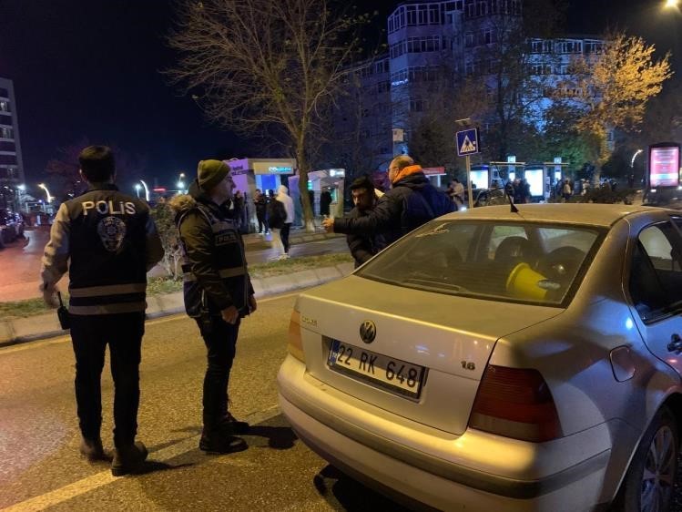 Edirne polisinden ’Şok’ asayiş uygulaması