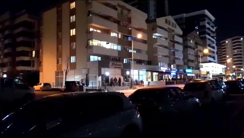 Bursa’da bir kafede içerisinde