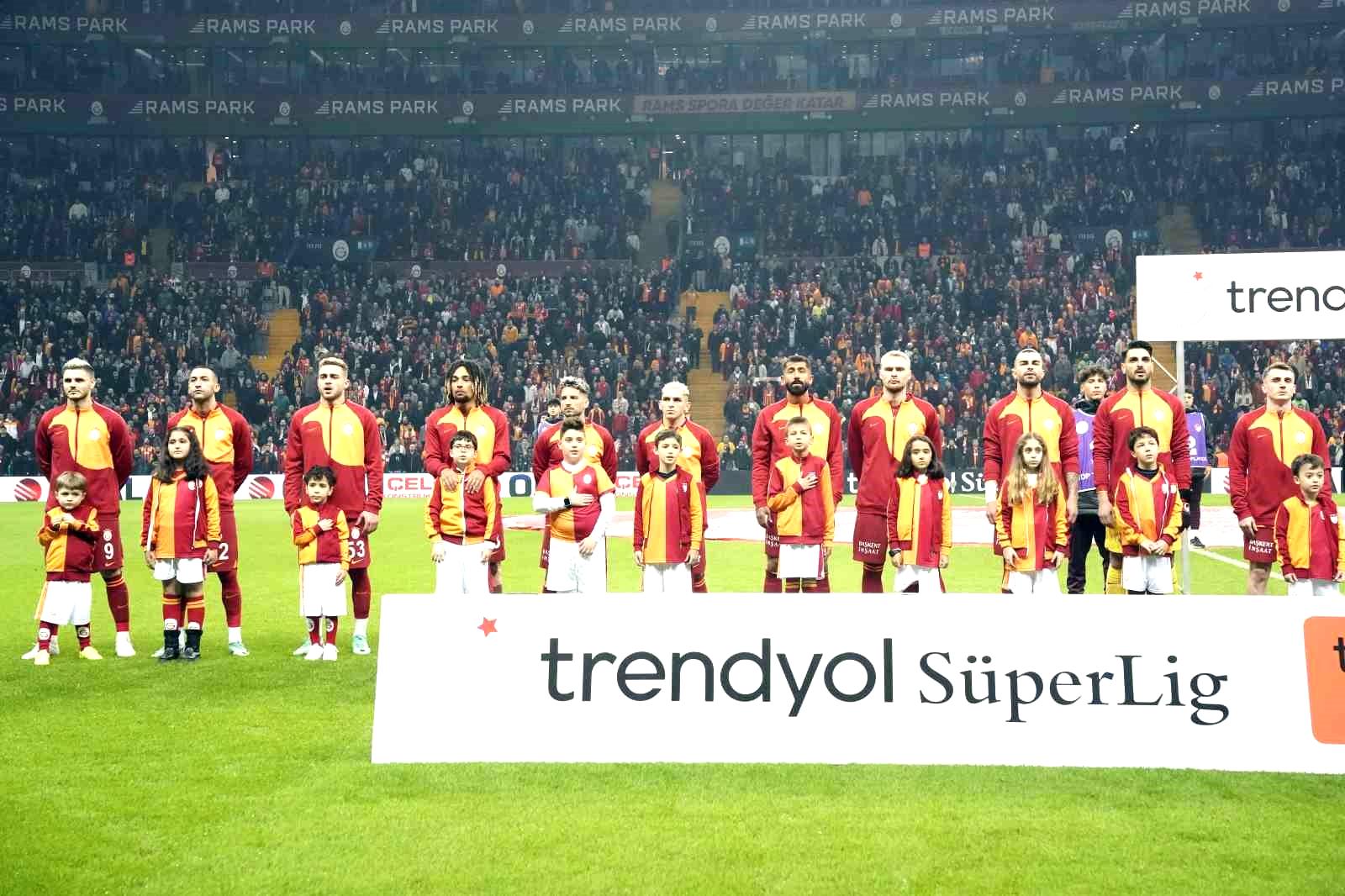 Galatasaray bu sezon ligde 9. kez kalesini gole kapattı