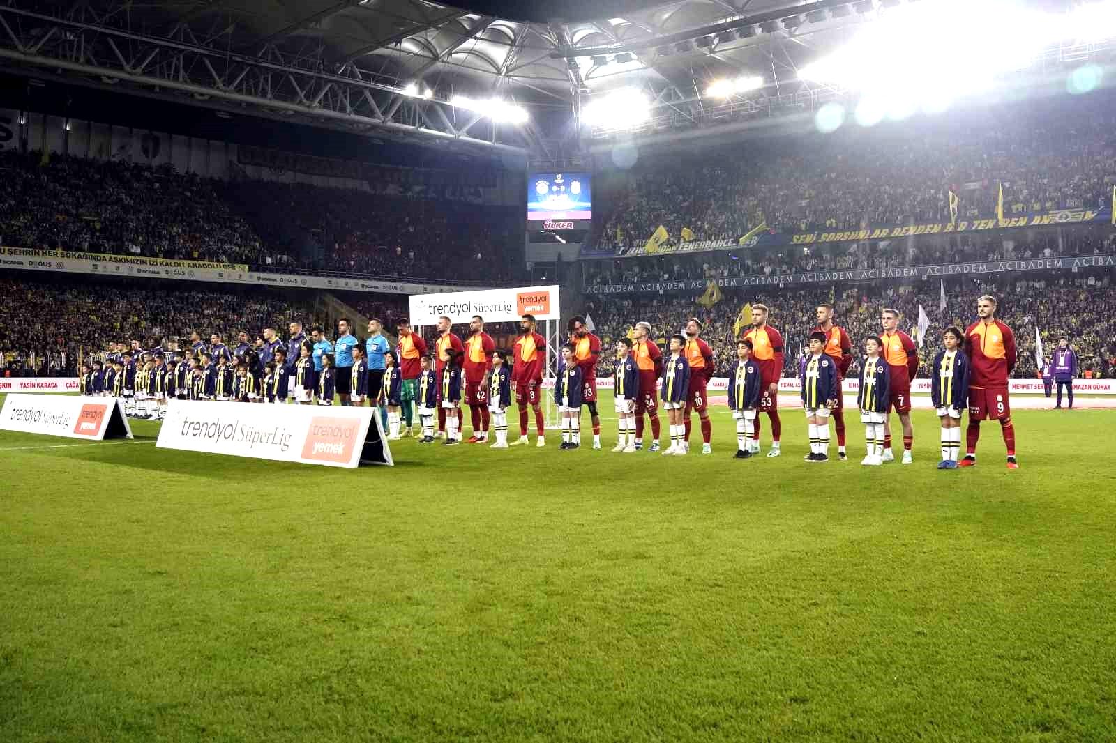 Galatasaray ile Fenerbahçe 399. randevuda