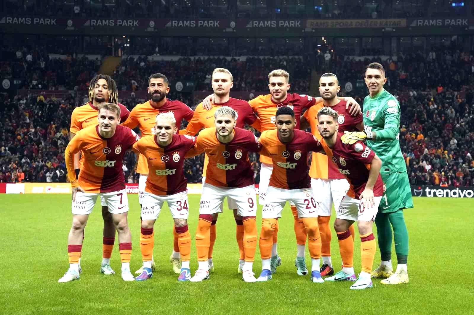 Galatasaray’da hedef yeni yıla kupa ile girmek