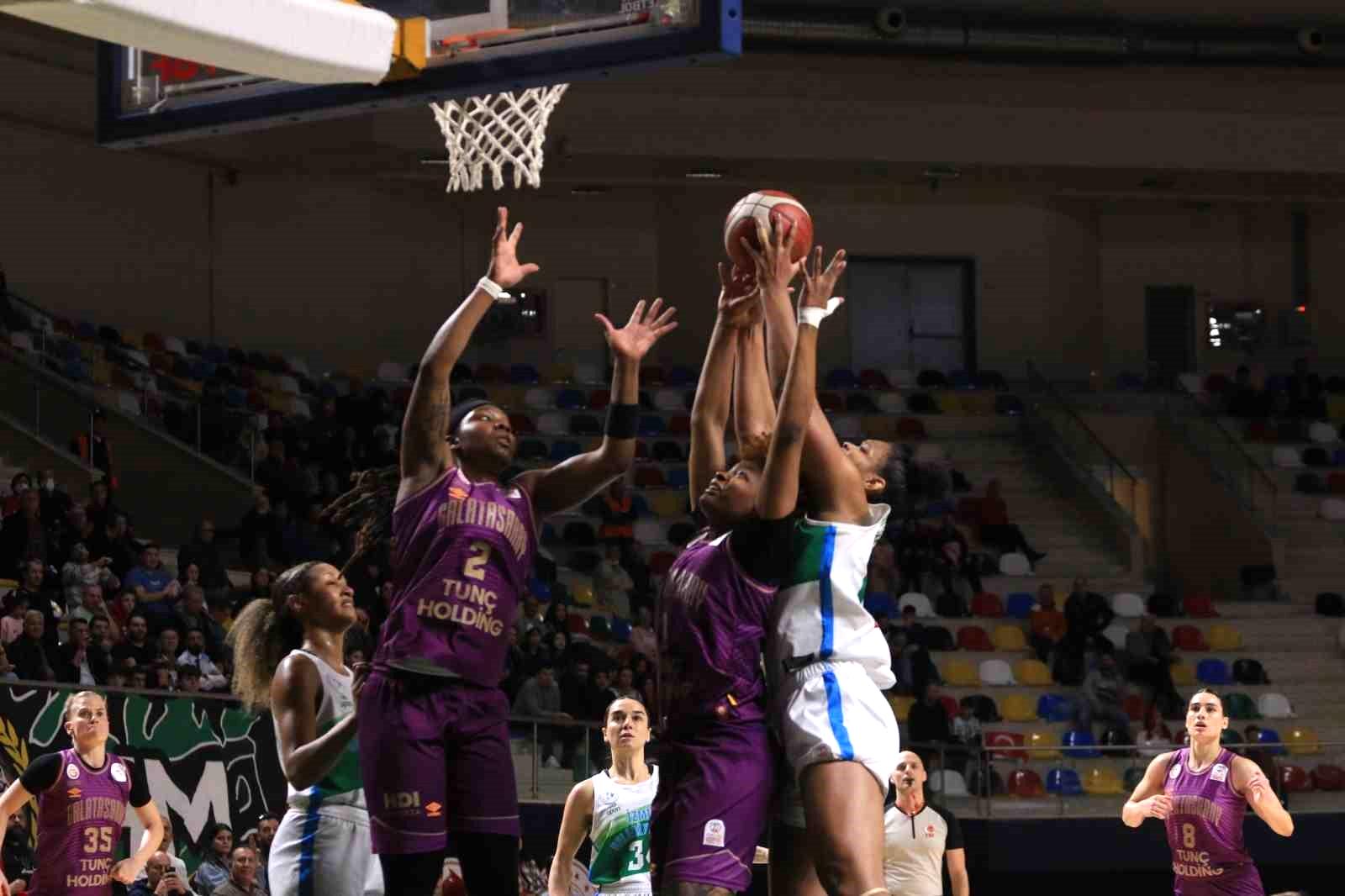 Kadınlar Basketbol Süper Ligi: İzmit Belediyespor: 93 – Galatasaray: 79