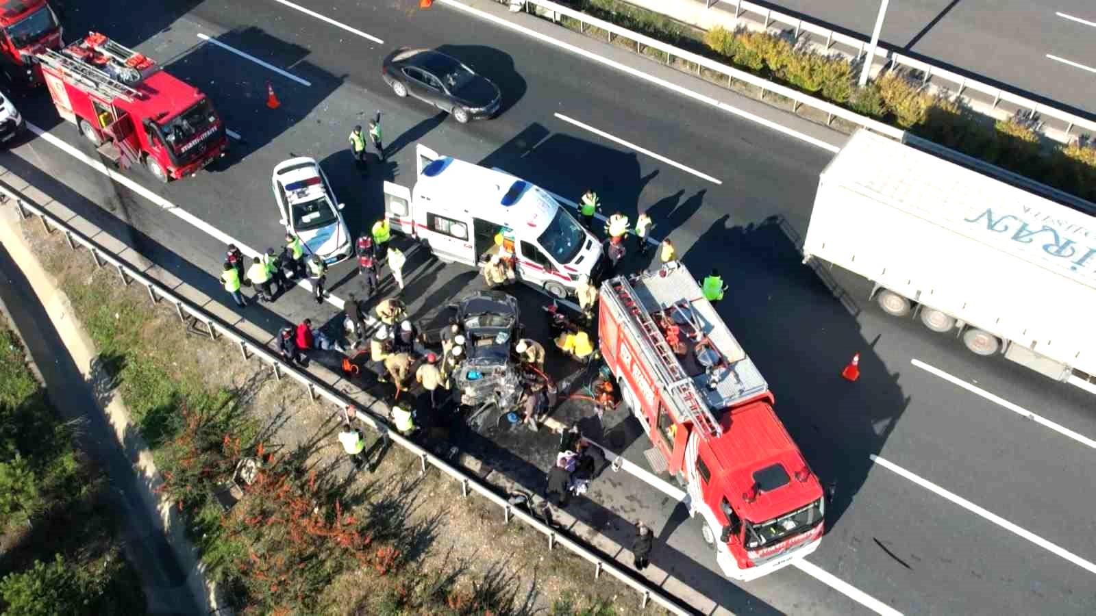 Kuzey Marmara Otoyolu’nda feci kaza: 6 yaralı