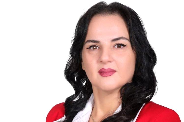 N.Ebru Sakallı Küçükkuyu’yu yeniden inşa edecek!