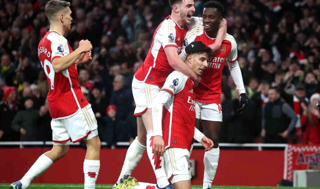 İngiltere Premier Lig’de Arsenal,