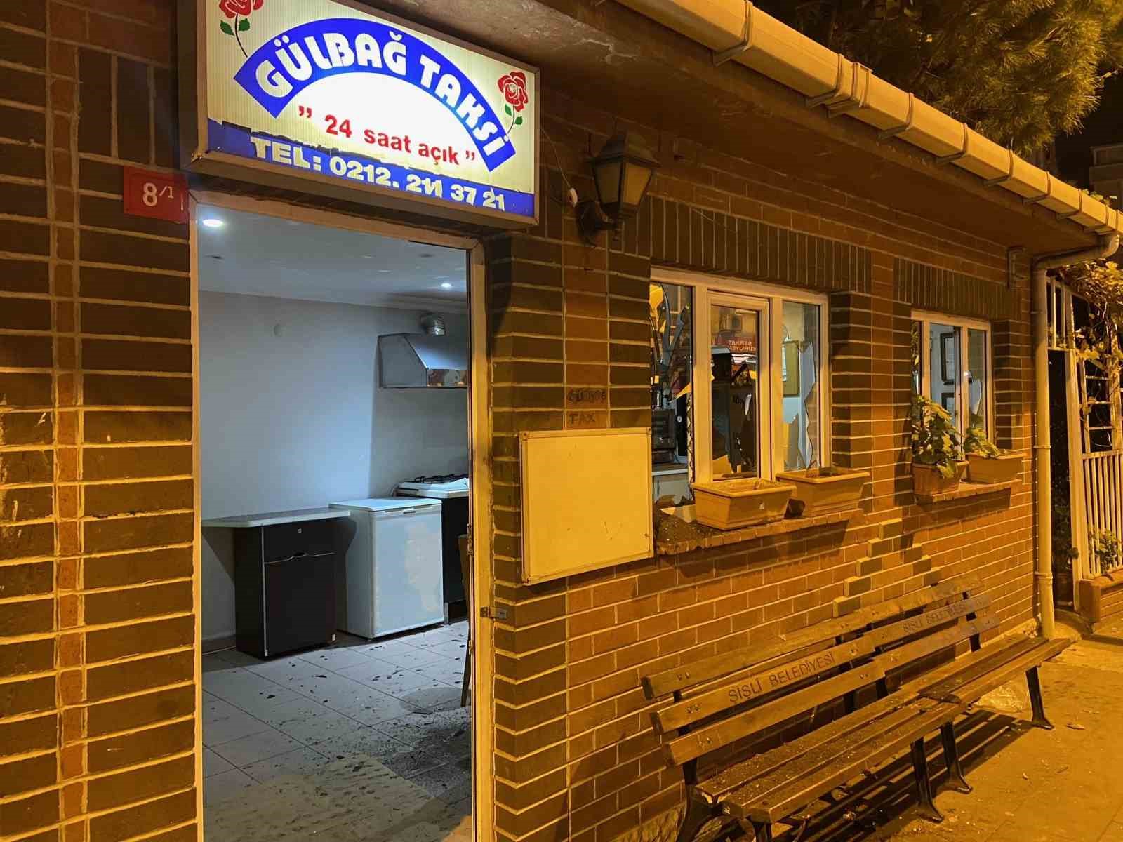 Şişli’de taksi durağı ve otomobile silahlı saldırı