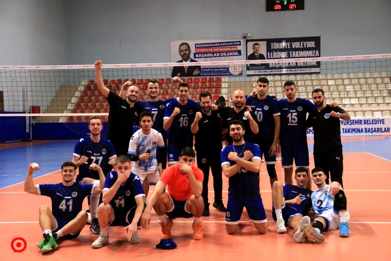 TVF Erkekler Voleybol 1. Ligi: Kocaeli Büyükşehir Belediye Kağıtspor: 3 - Ziraat Bankkart: 0