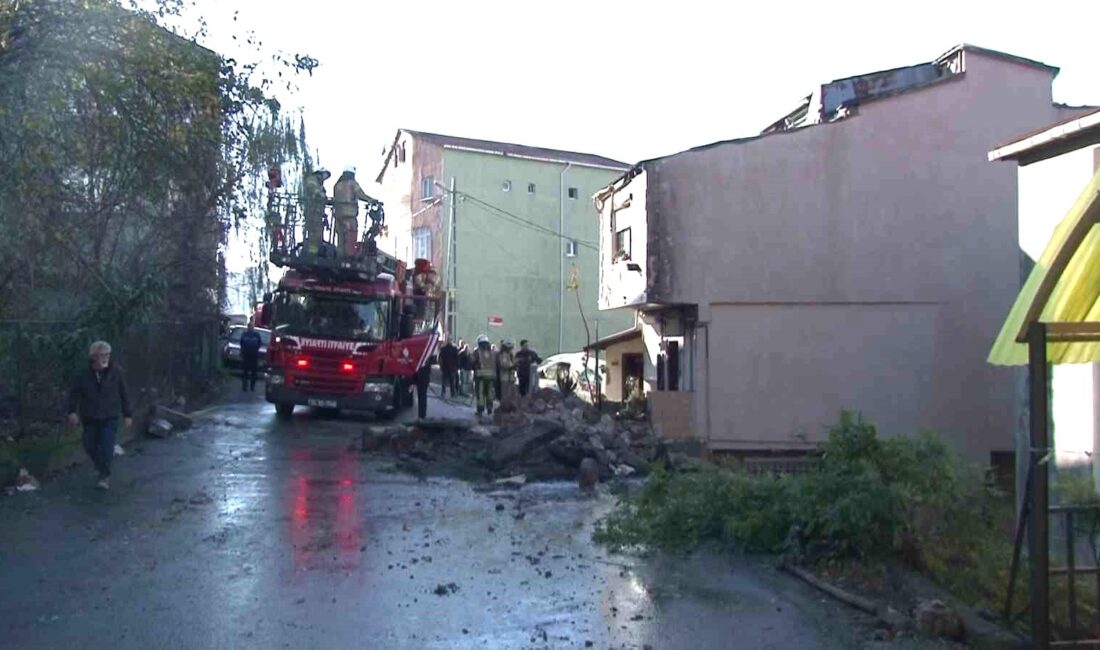 Üsküdar’da ekiplerin yol çalışması