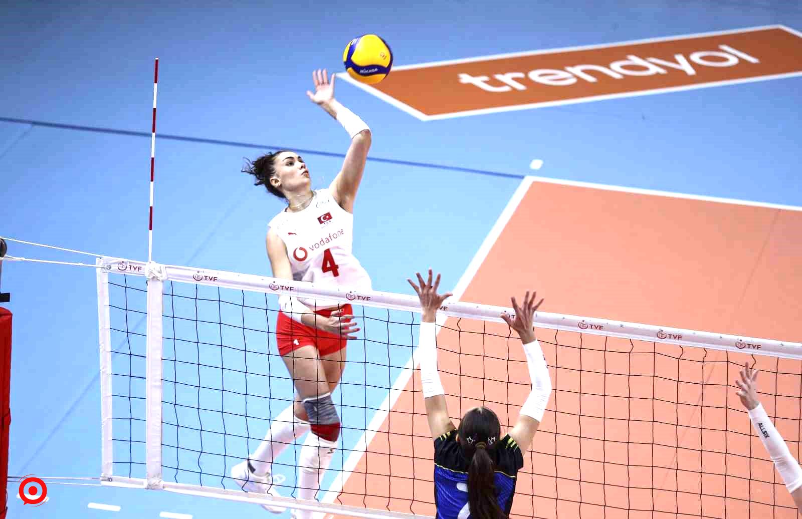 20 Yaş Altı Kadın Voleybol Mili Takımı yarı finalde