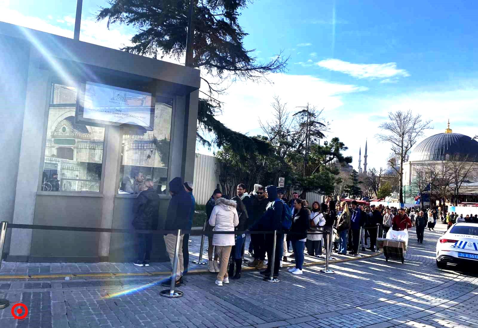 Ayasofya Kebir Camii Şerifi’nde yeni düzenleme: Girişler ayrıldı, turistler ücret ödemeye başladı