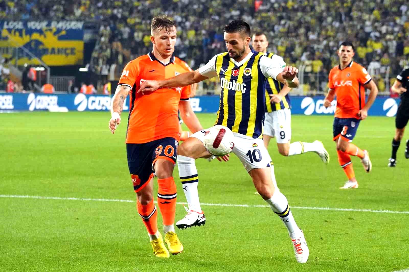 Başakşehir ile Fenerbahçe 32. randevuda