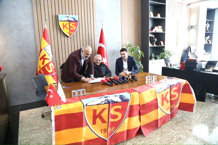 Başkan Büyükkılıç: “Kayserispor bizim bir değerimiz, bir markamız”