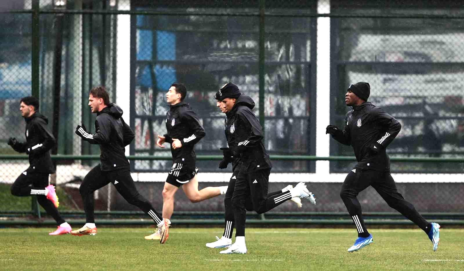 Beşiktaş, Çaykur Rizespor maçı hazırlıklarına başladı