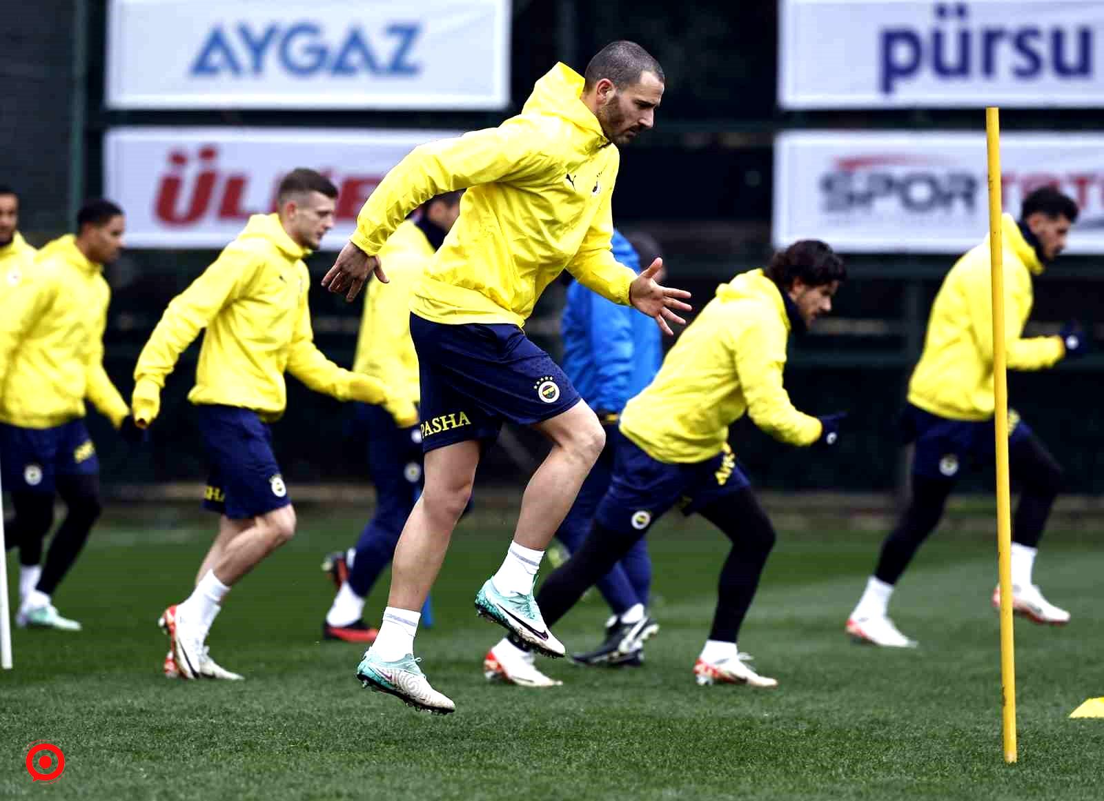 Bonucci, Fenerbahçe ile ilk antrenmanına çıktı