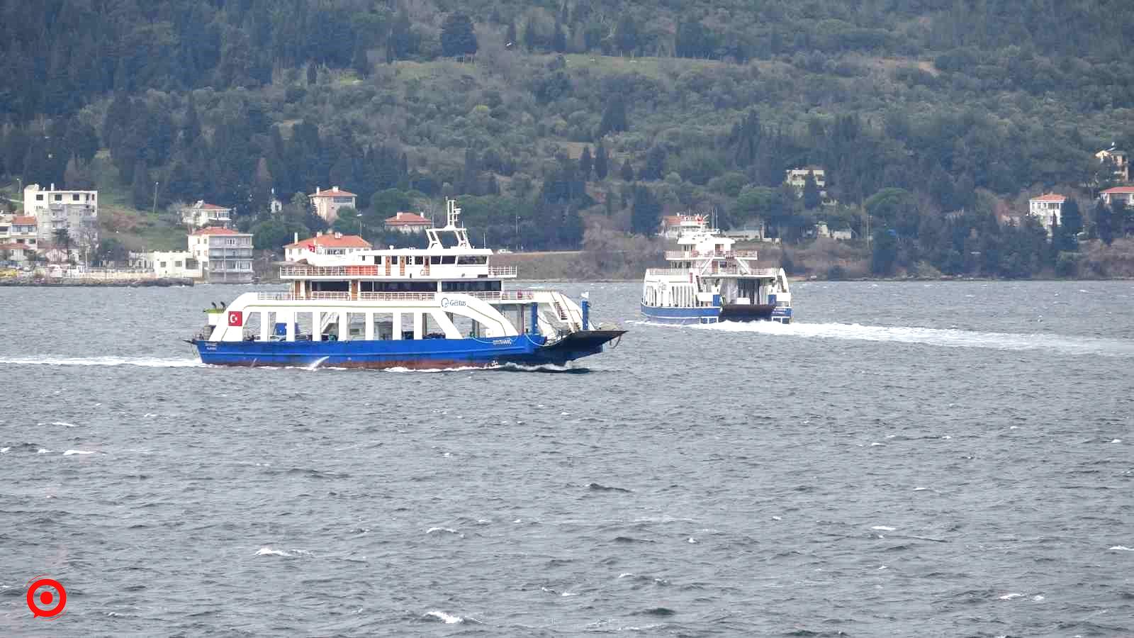 Bozcaada ve Gökçeada’ya yarınki tüm feribot seferleri iptal edildi