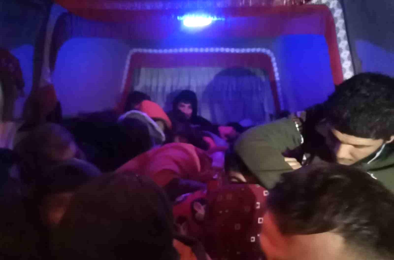 Bursa’da 45 kaçak göçmen ve 2 organizatör kıskıvrak yakalandı