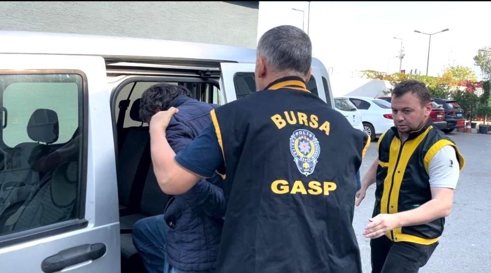 Bursa’daki biber gazlı saldırgandan “Keşke zamanı geri döndürebilsem”