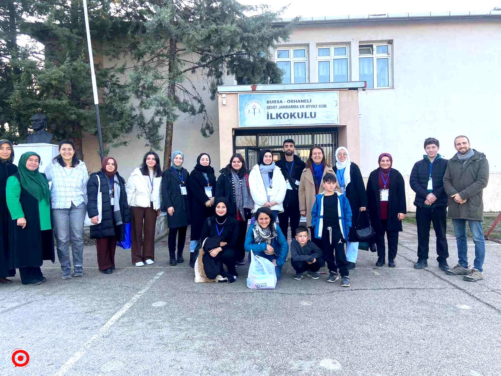 BUÜ’lü öğretmen adaylarına köy okulu deneyimi