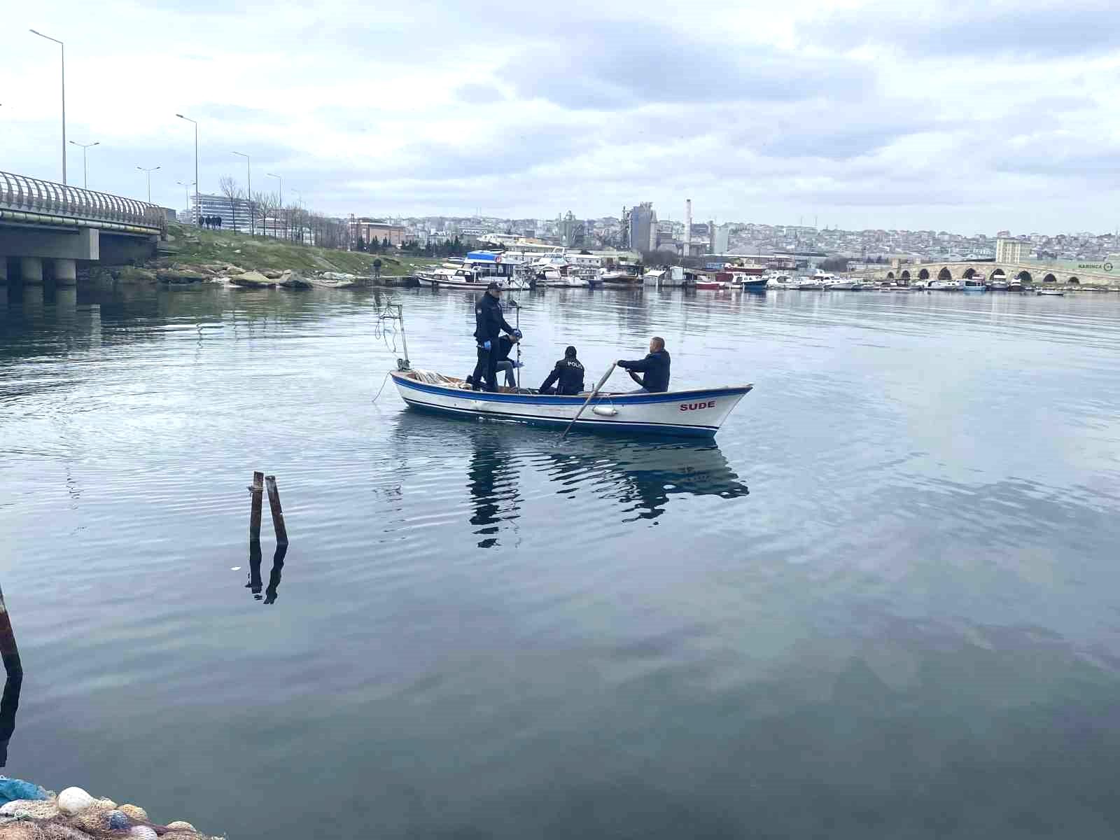 Büyükçekmece Göl’ünde erkek cesedi bulundu