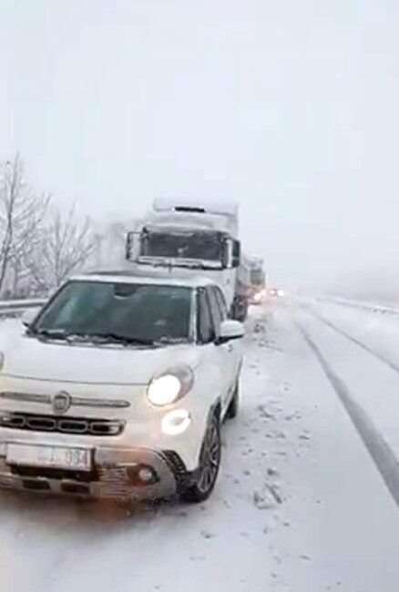 Çanakkale’de etkisini sürdüren kar