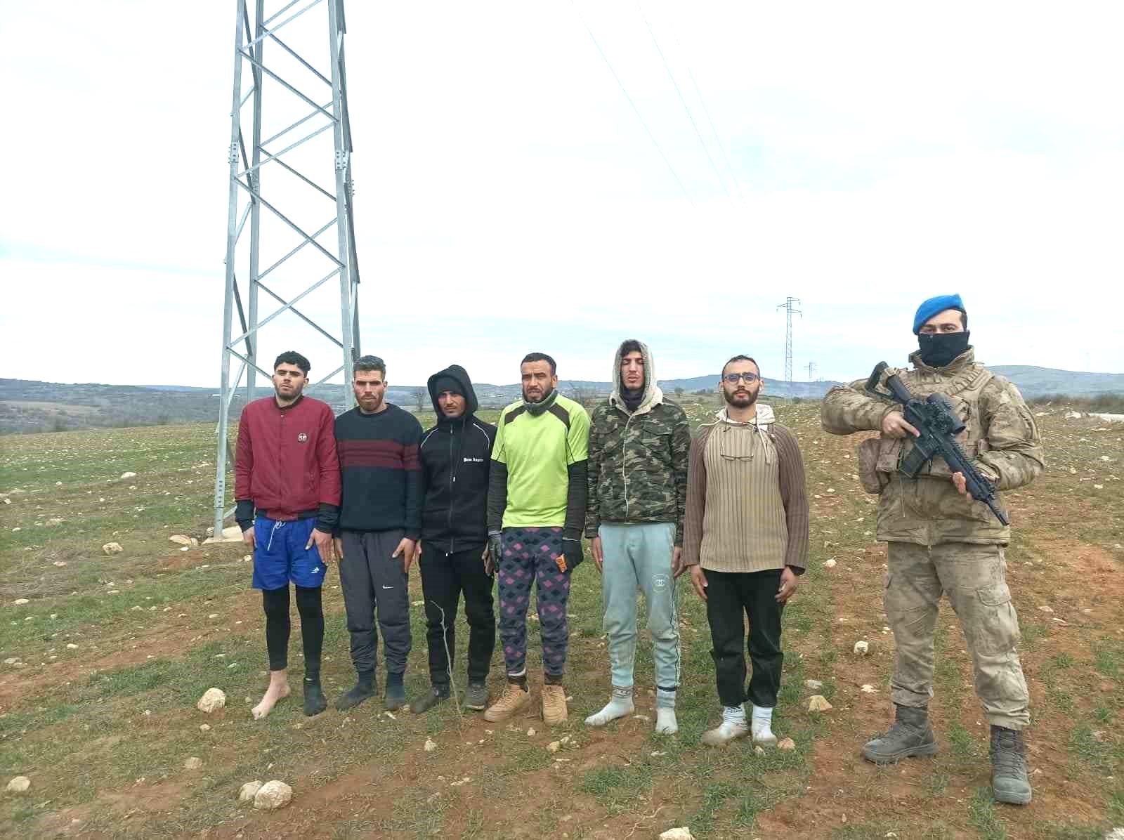 Edirne’de bir haftada 170 düzensiz göçmen yakalandı