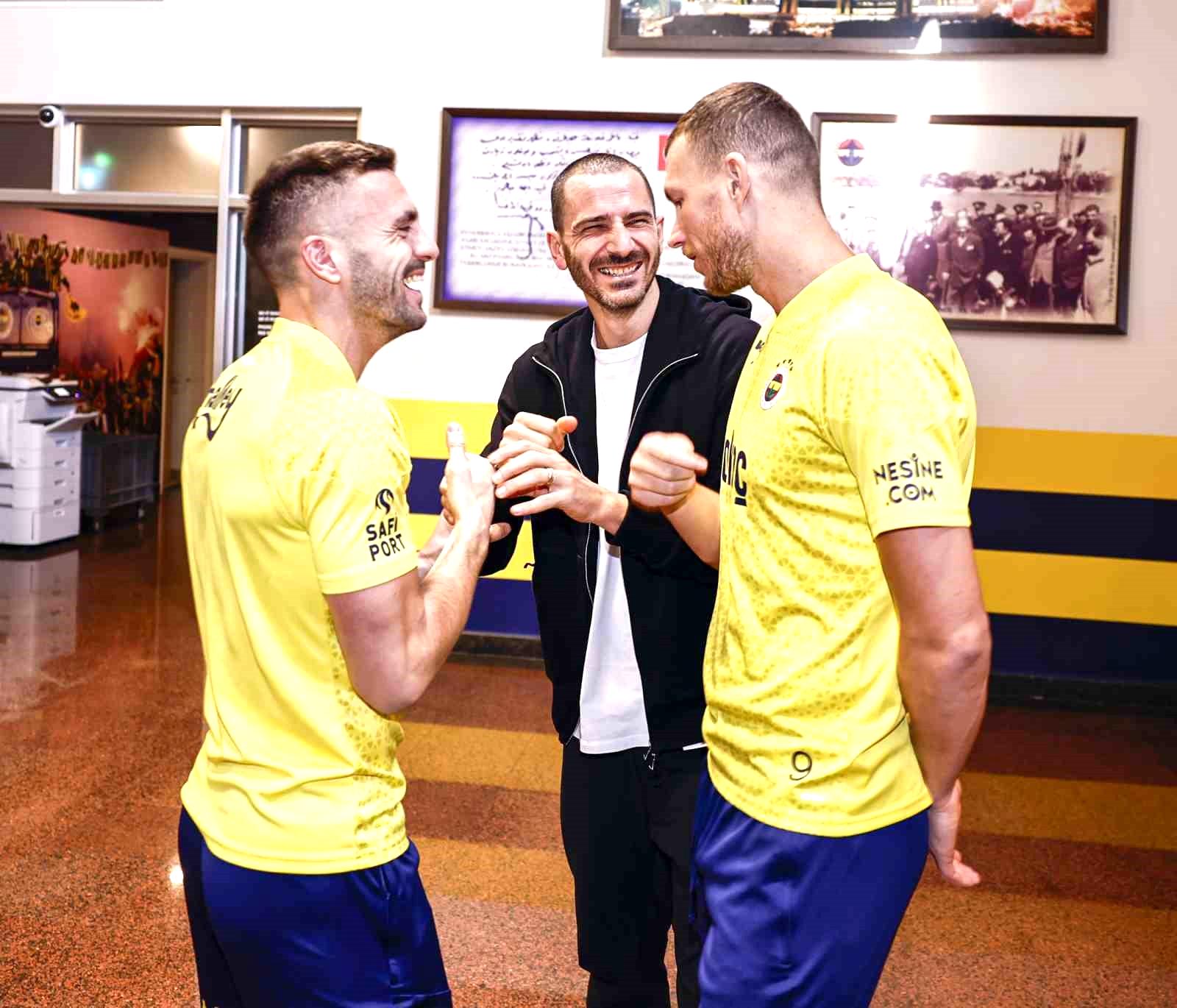 Fenerbahçe’nin yeni transferi Bonucci, takım arkadaşlarıyla bir araya geldi