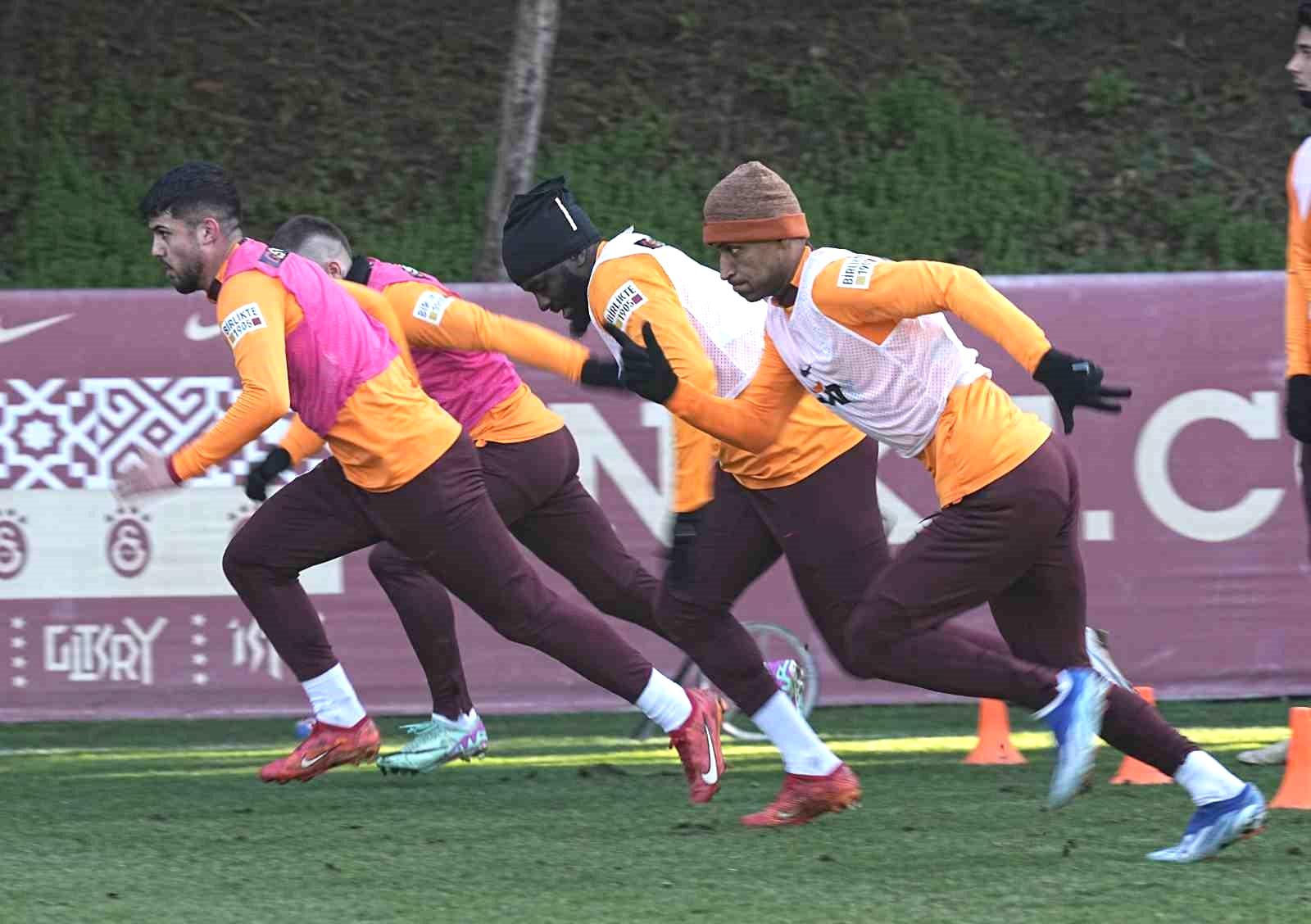 Galatasaray, Kayserispor maçı hazırlıklarına başladı