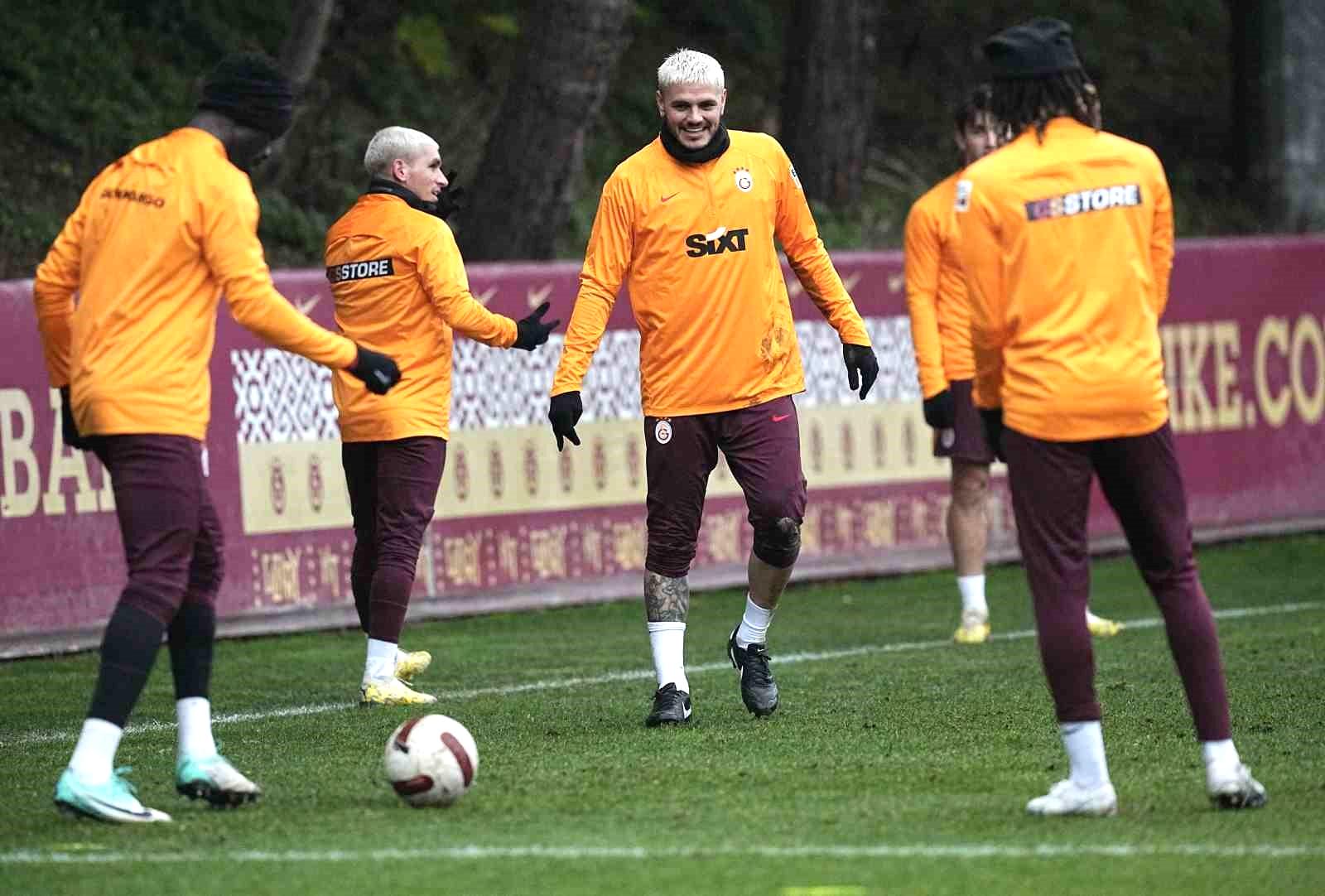 Galatasaray, Trabzonspor maçı hazırlıklarını tamamladı