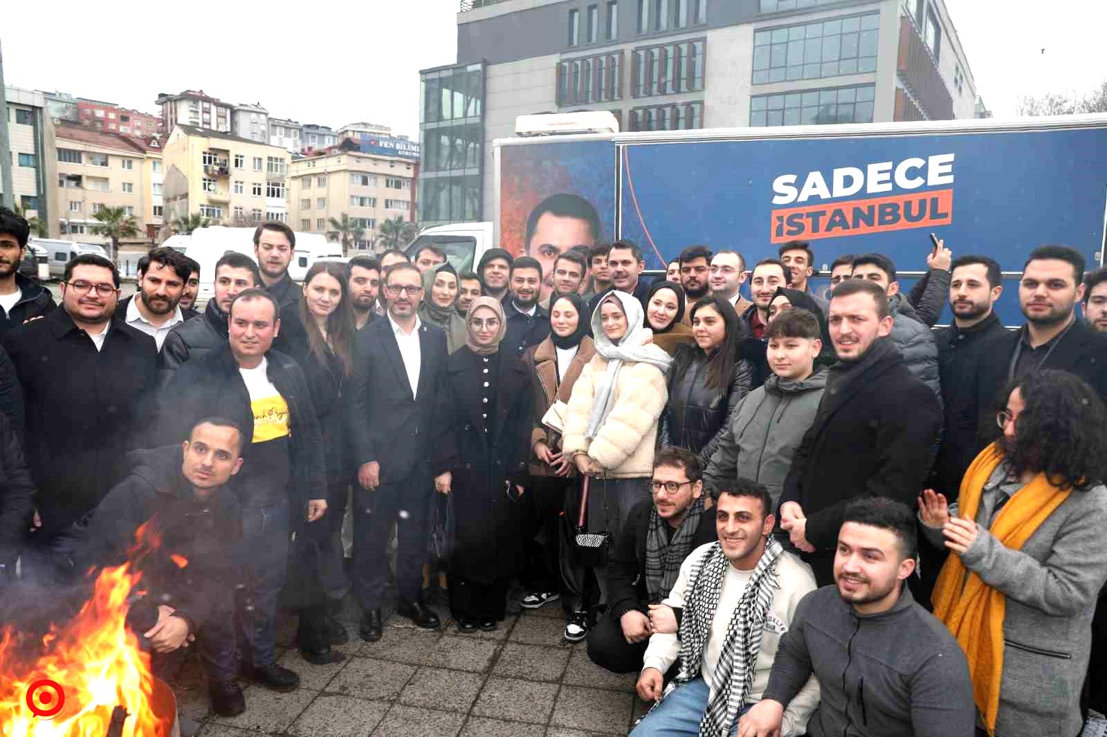 İBB Başkan aday Kurum’dan gençlere müjde: "Toplu ulaşımda yüzde 40 indirim, öğrenci evlerine doğalgaz desteği"