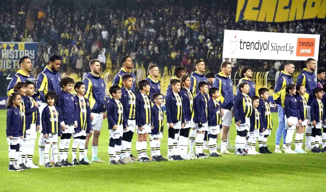 Fenerbahçe Teknik Direktörü İsmail