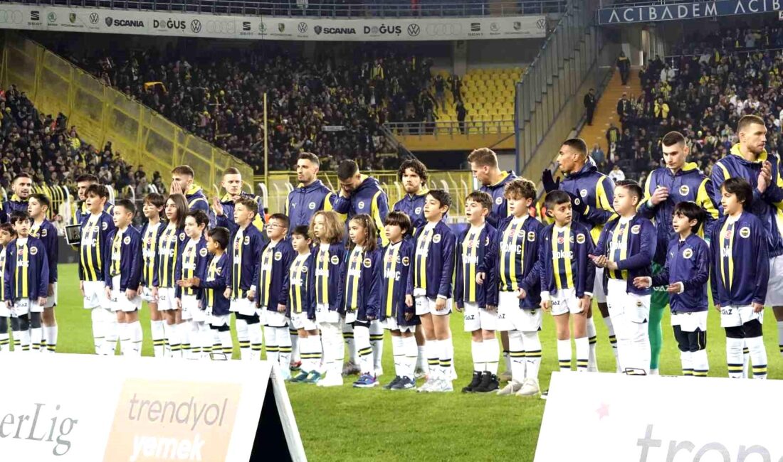 Fenerbahçe Teknik Direktörü İsmail