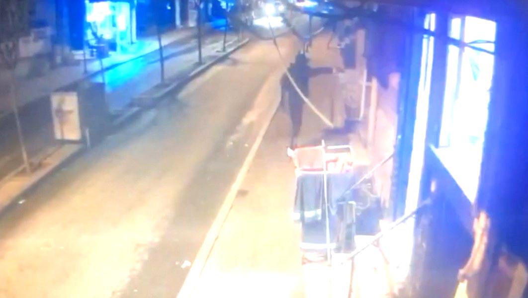 İstanbul’da dehşet anları kamerada: Kurşun yağdırdığı şahsın üzerinden çelik yelek çıktı