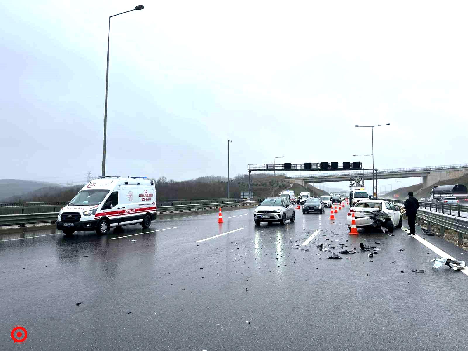 Kuzey Marmara Otoyolu’nda zincirleme kaza: 5 yaralı