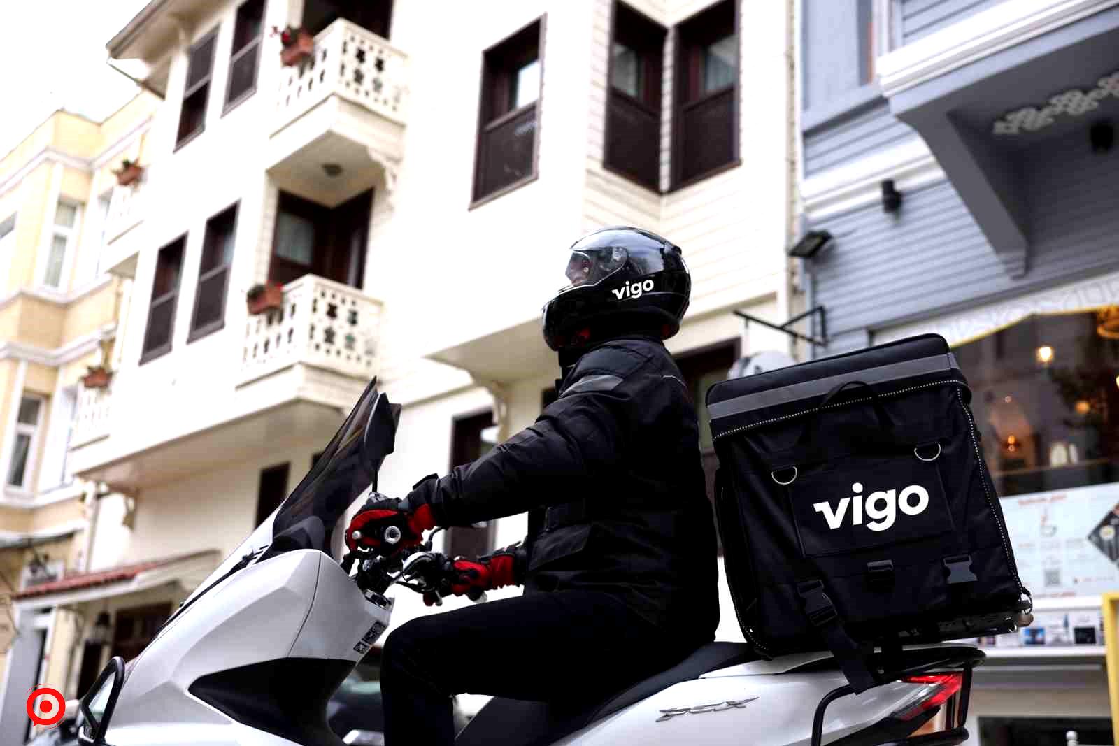 Moto kuryelerin kazançları bazı bölgelerde 100 bin lirayı aşıyor