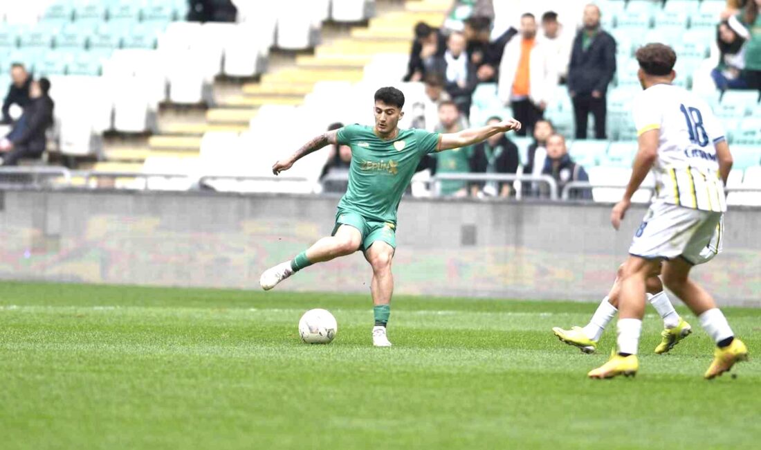 Bursaspor’la olan sözleşmesini fesheden