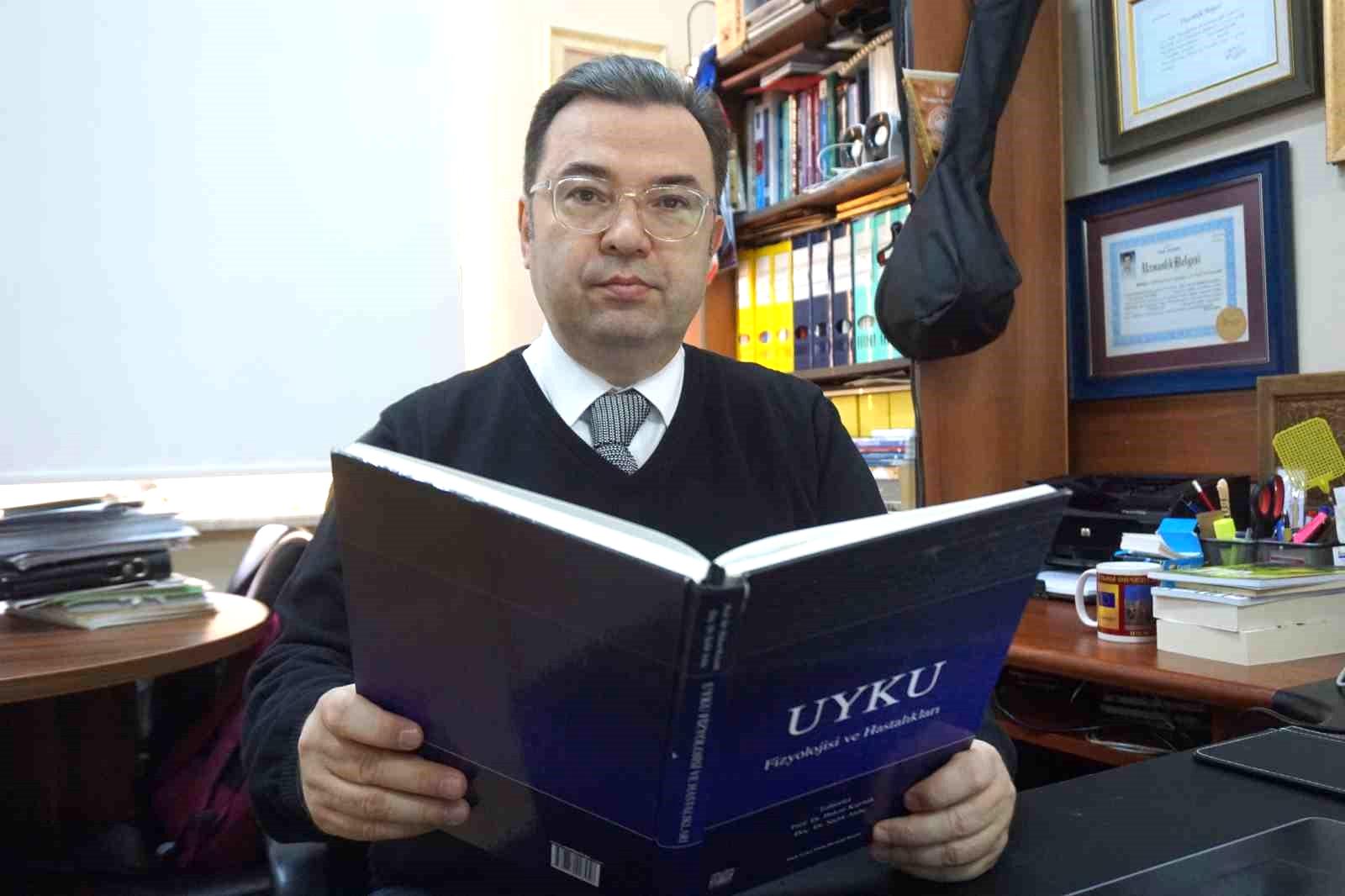 Prof. Dr. Öztürk, “Kalıcı yaz saati uygulaması ölümleri azaltıyor”