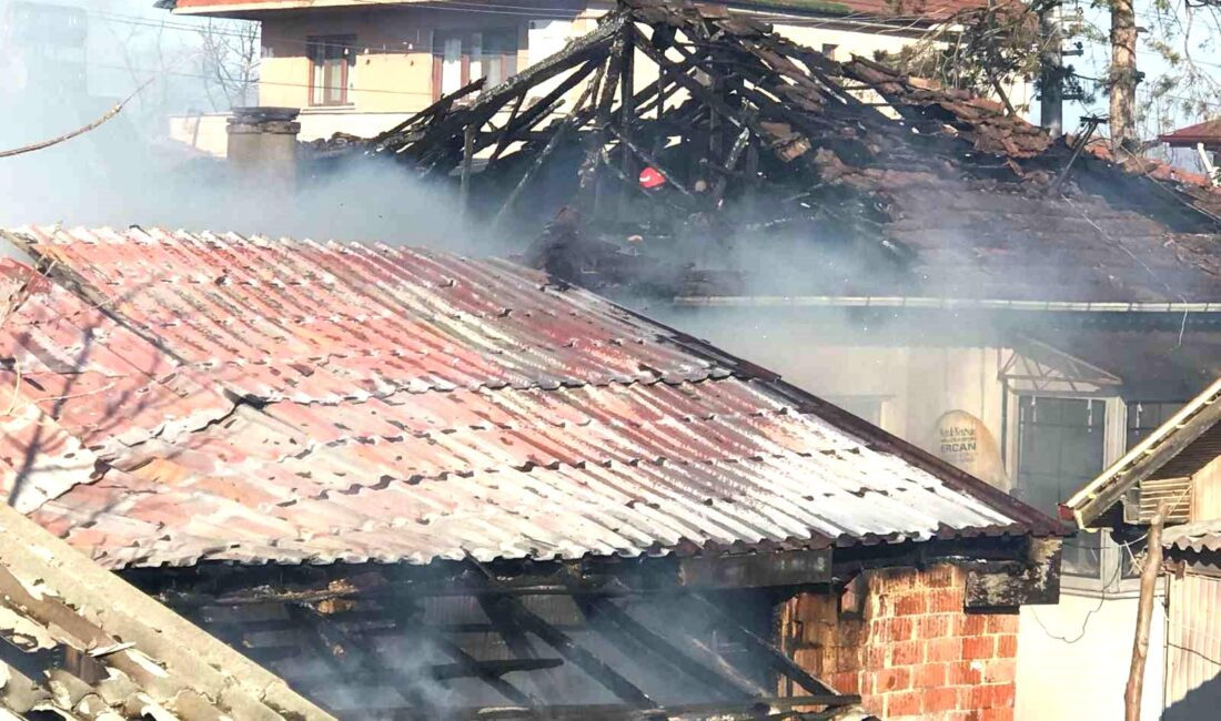 Sakarya’nın Akyazı ilçesinde ahşap