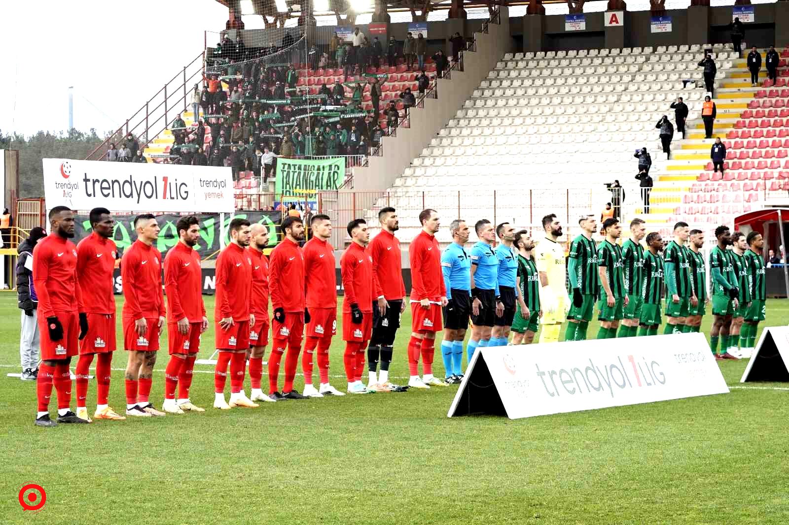 Trendyol 1. Lig: Ümraniyespor: 1 - Sakaryaspor: 1