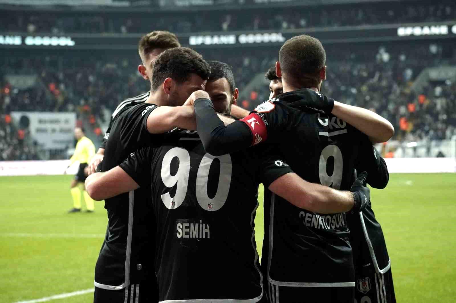 Trendyol Süper Lig: Beşiktaş: 3 – Fatih Karagümrük: 0 (Maç sonucu)