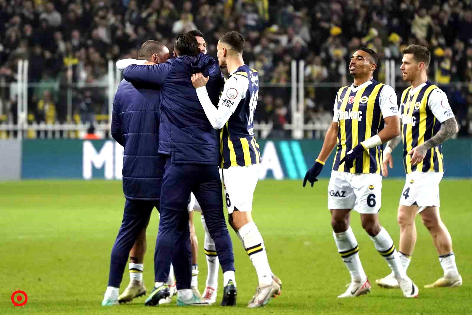 Trendyol Süper Lig: Fenerbahçe: 2 - MKE Ankaragücü: 1 (İlk yarı)